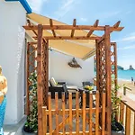 Elena's Seaside & * آغيوس غوذيوس