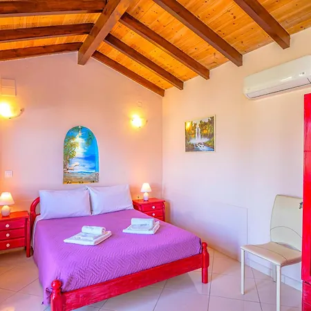 Elena's Seaside & Apartment Agios Gordios (Corfu)