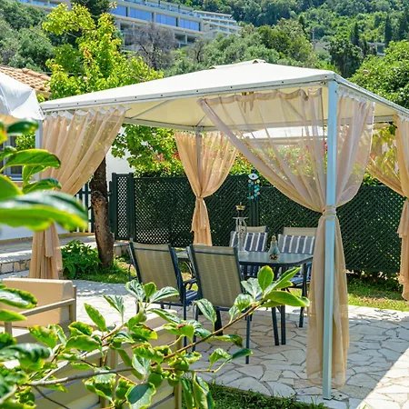 Elena's Seaside & * Agios Gordios (Corfu)