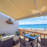 Daire Elena's Seaside & Agios Gordios (Corfu)