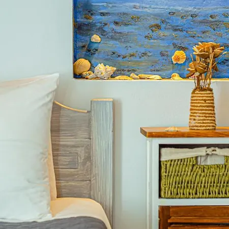 Elena's Seaside &