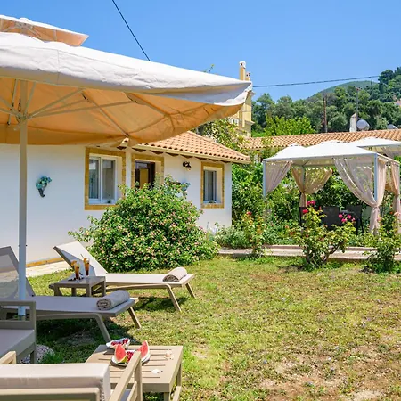 Daire Elena's Seaside & Agios Gordios (Corfu)